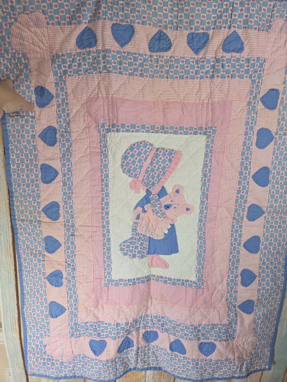 1980's Britannica Home Fashions Pink and Blue Window Panel. Sunbonnet Sue